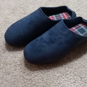 Blue mens size L slippers
